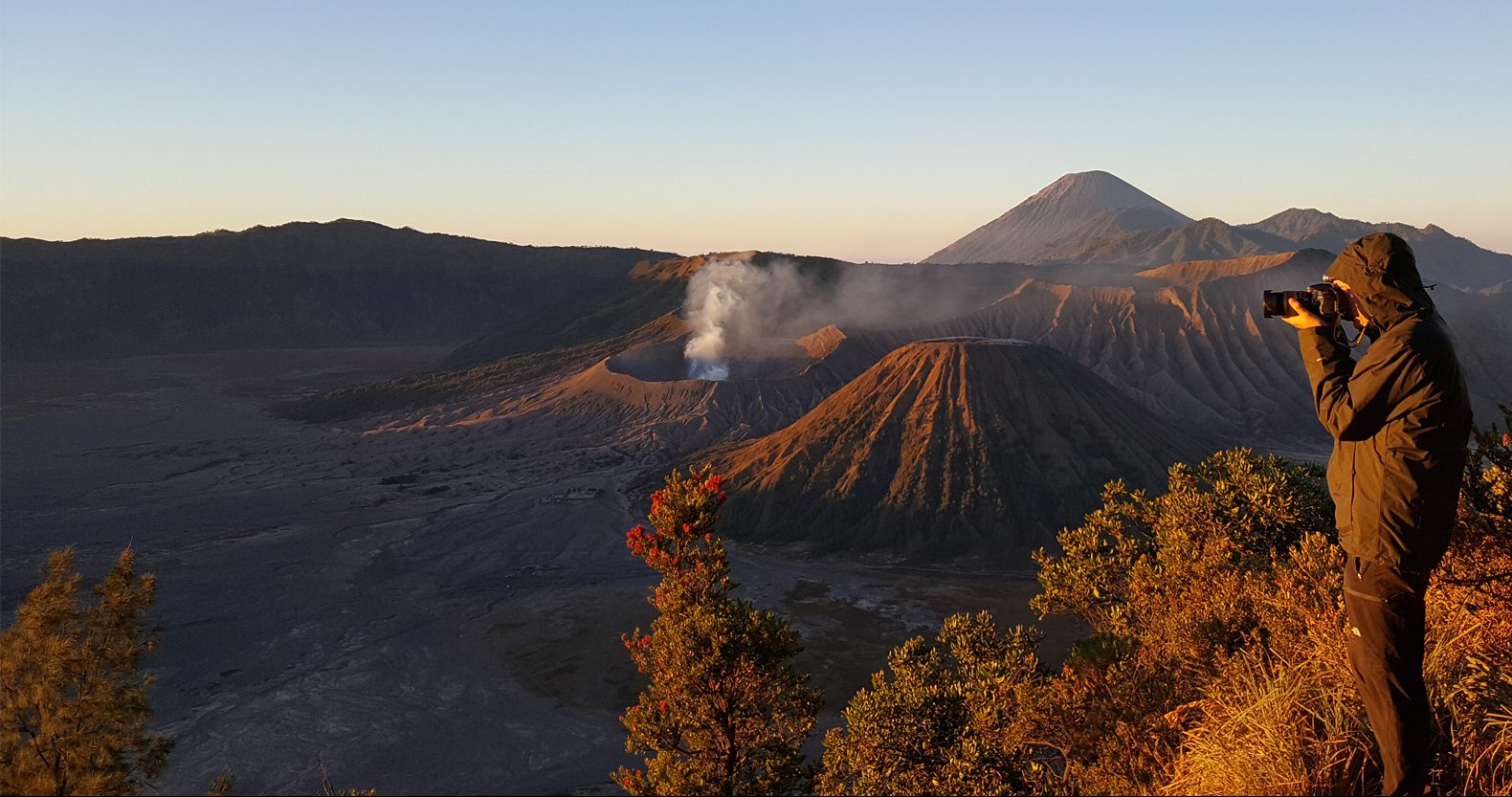 The Bromo Volcano without a tour: how to do it yourself