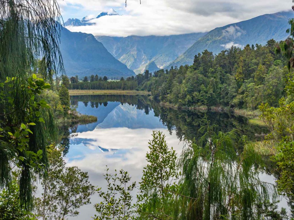 Lake Matheson Short Hike South Island New Zealand