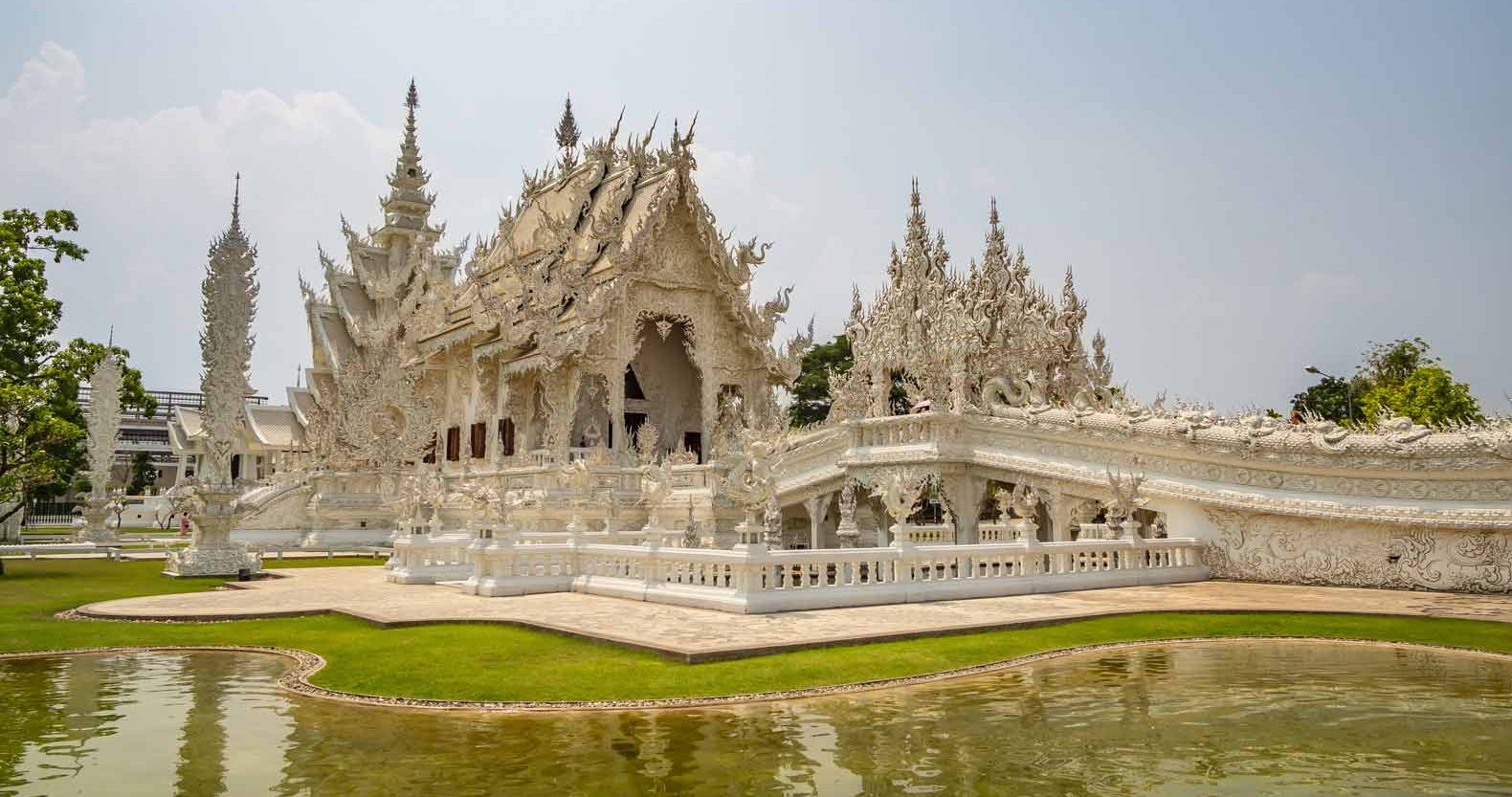 The Three Colored Temples of Chiang Rai