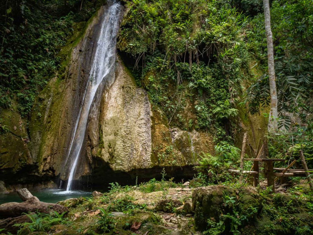 Waterfall tour in Nong Khiaw